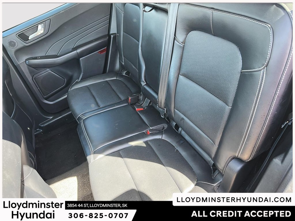 2021 Ford Escape Titanium in Lloydminster, Saskatchewan - 22 - w1024h768px