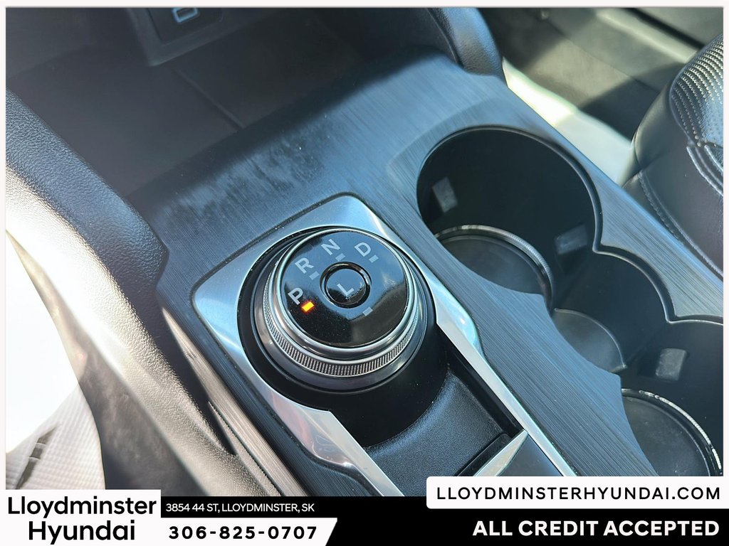 2021 Ford Escape Titanium in Lloydminster, Saskatchewan - 17 - w1024h768px