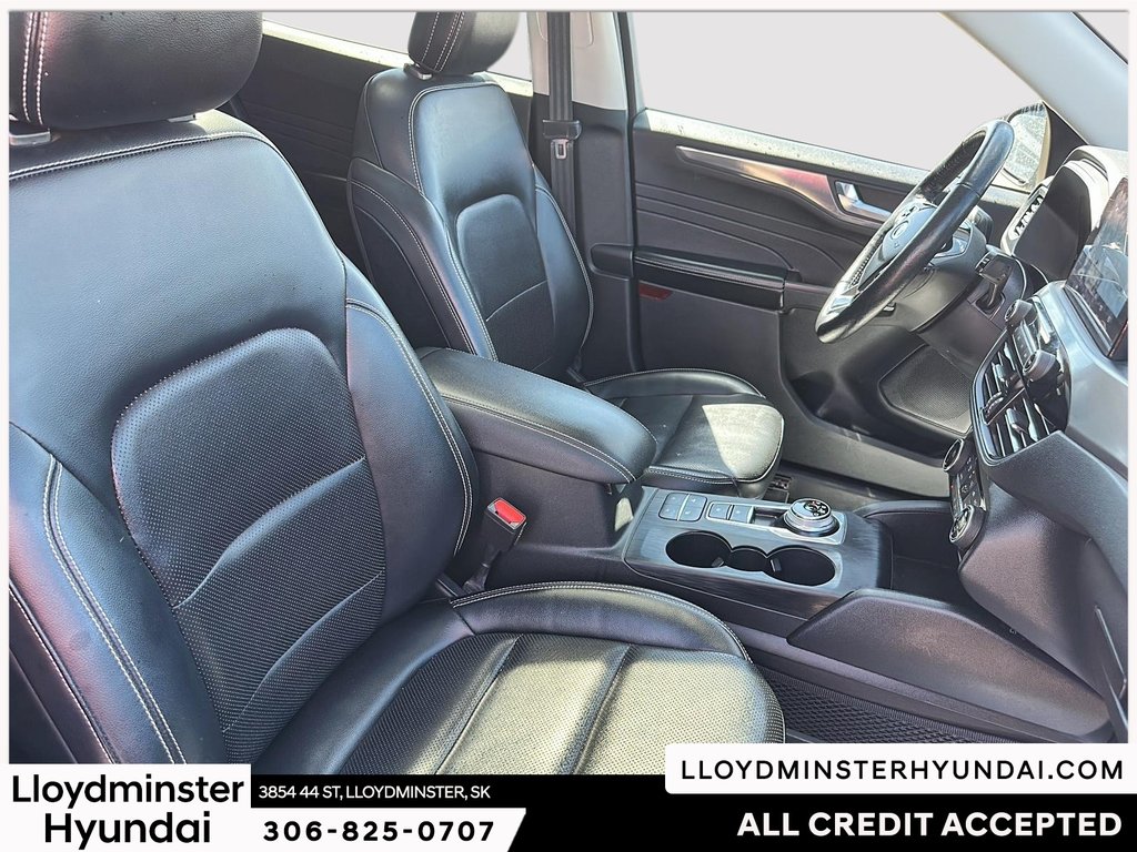 2021 Ford Escape Titanium in Lloydminster, Saskatchewan - 11 - w1024h768px