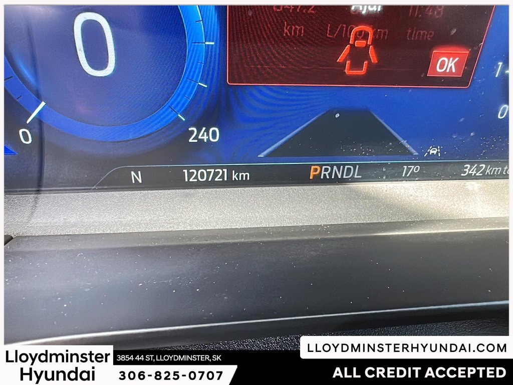 2021 Ford Escape Titanium in Lloydminster, Saskatchewan - 15 - w1024h768px