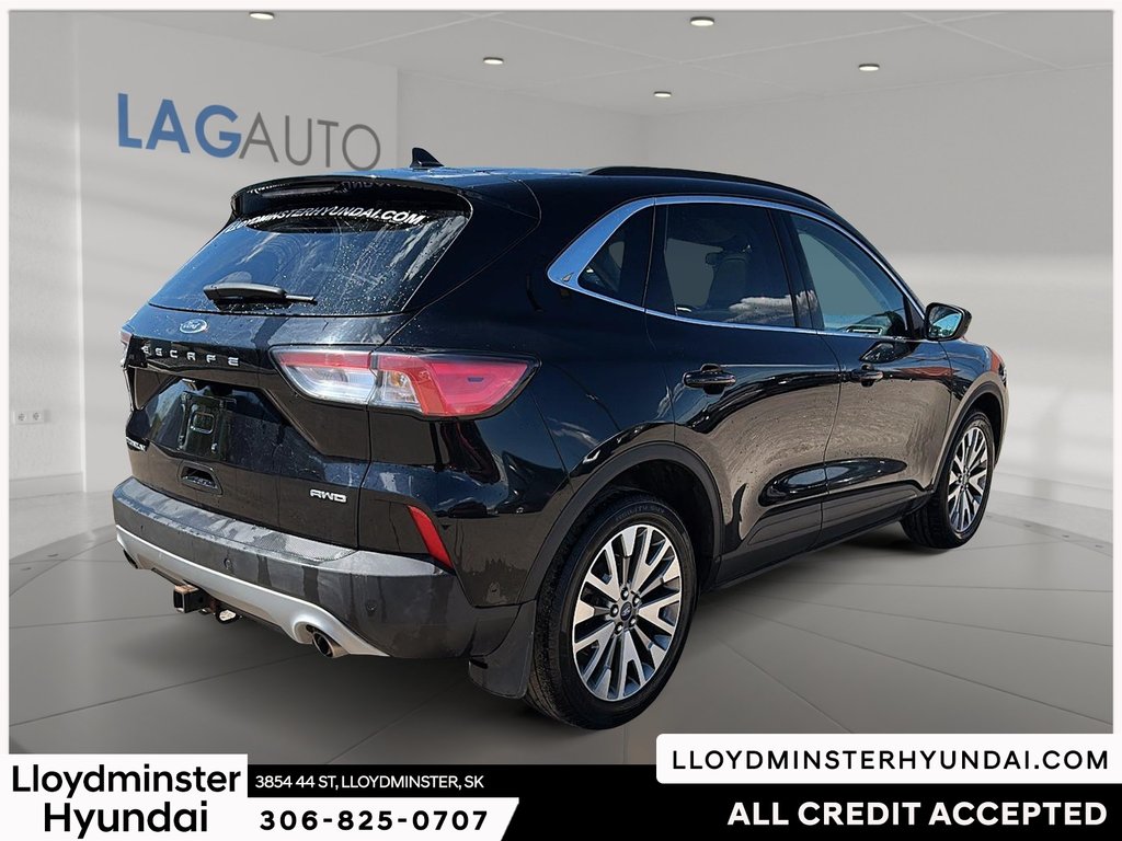 2021 Ford Escape Titanium in Lloydminster, Saskatchewan - 5 - w1024h768px
