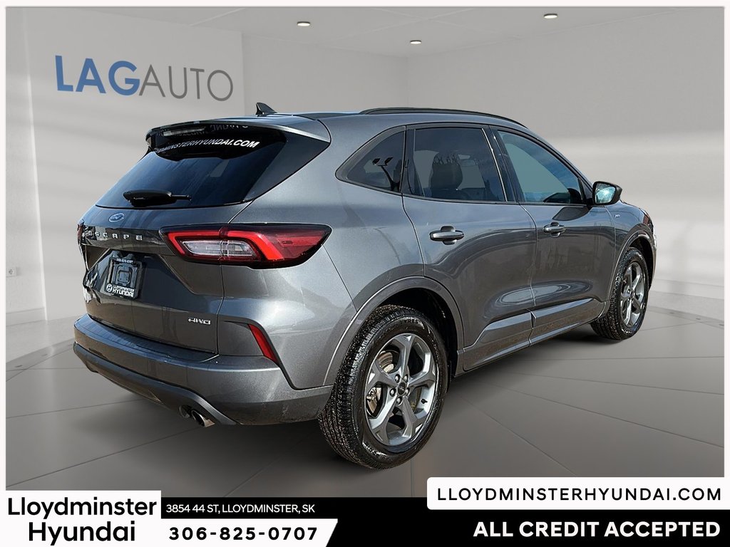 2023 Ford Escape ST-Line in Lloydminster, Saskatchewan - 5 - w1024h768px