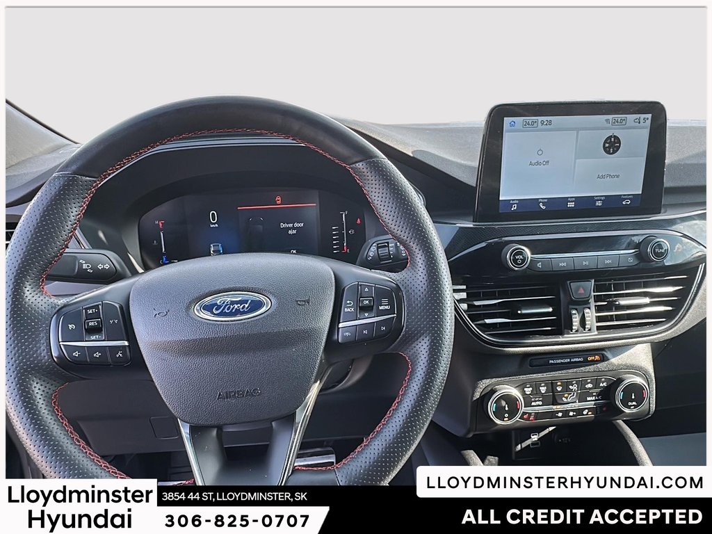 2023 Ford Escape ST-Line in Lloydminster, Saskatchewan - 17 - w1024h768px