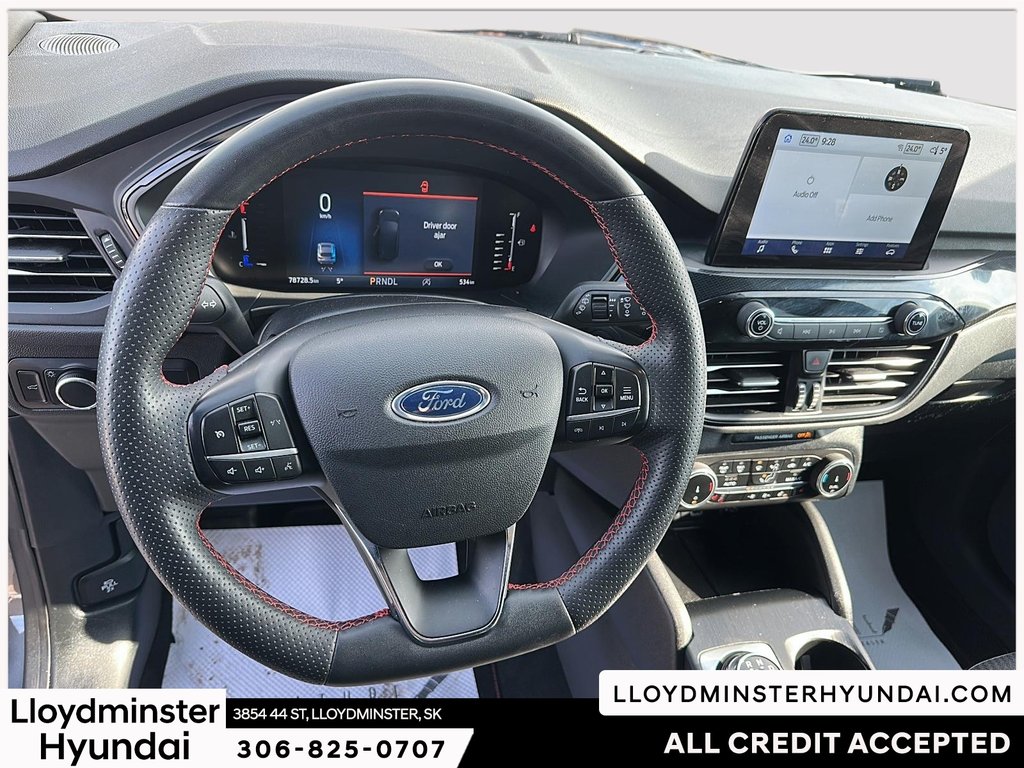 2023 Ford Escape ST-Line in Lloydminster, Saskatchewan - 15 - w1024h768px
