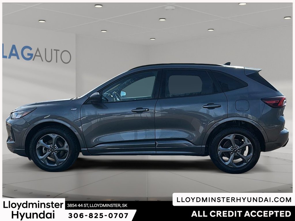 2023 Ford Escape ST-Line in Lloydminster, Saskatchewan - 8 - w1024h768px