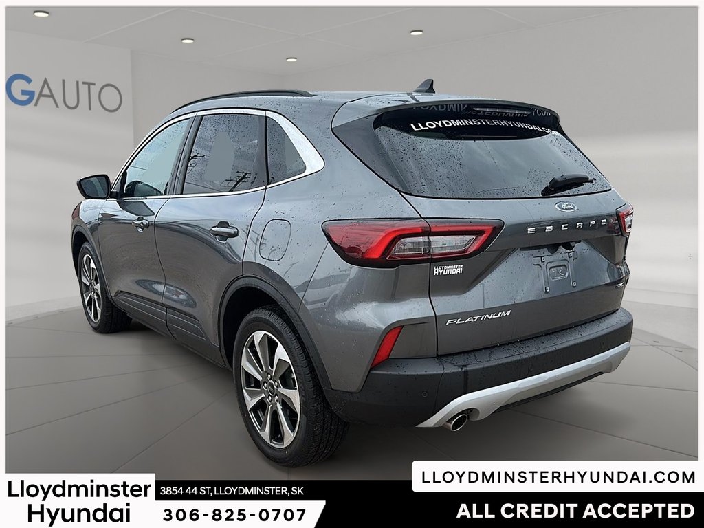 2024 Ford Escape Platinum in Lloydminster, Saskatchewan - 7 - w1024h768px