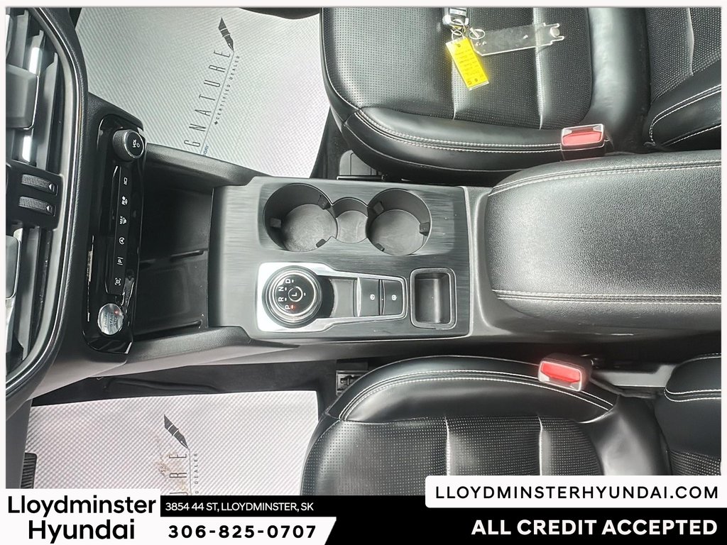 2024 Ford Escape Platinum in Lloydminster, Saskatchewan - 12 - w1024h768px