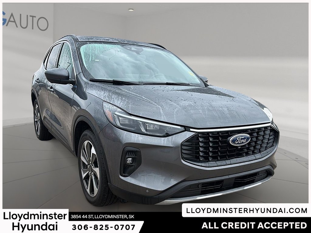 2024 Ford Escape Platinum in Lloydminster, Saskatchewan - 3 - w1024h768px