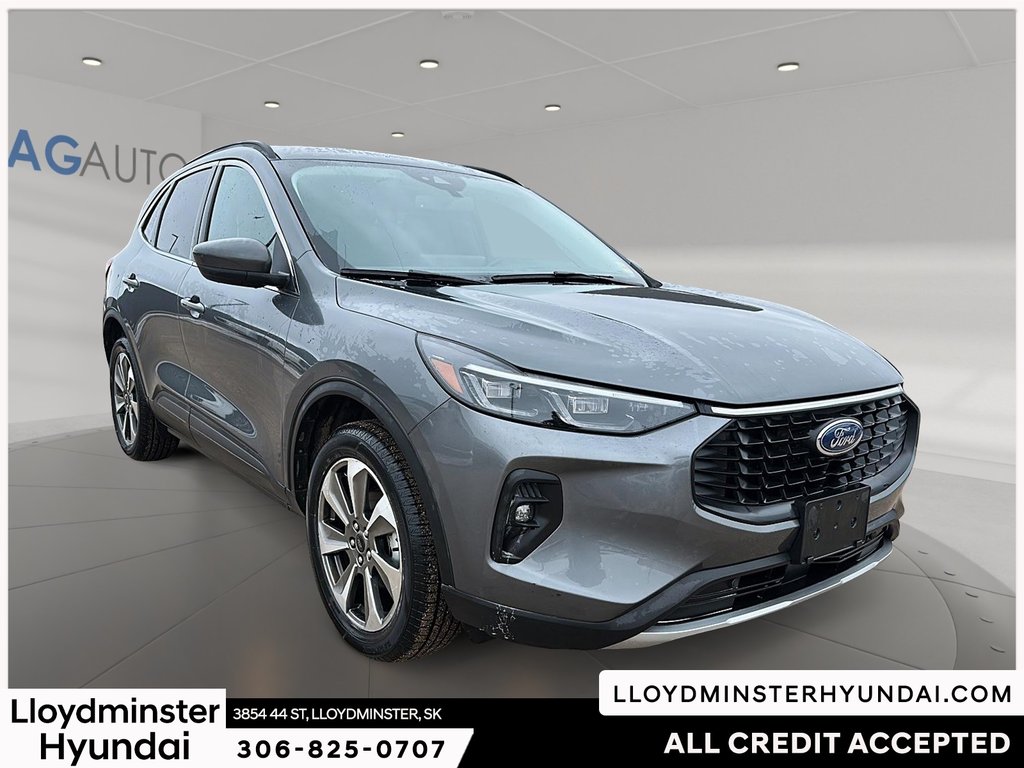 2025 Ford Escape Platinum in Lloydminster, Saskatchewan - 3 - w1024h768px