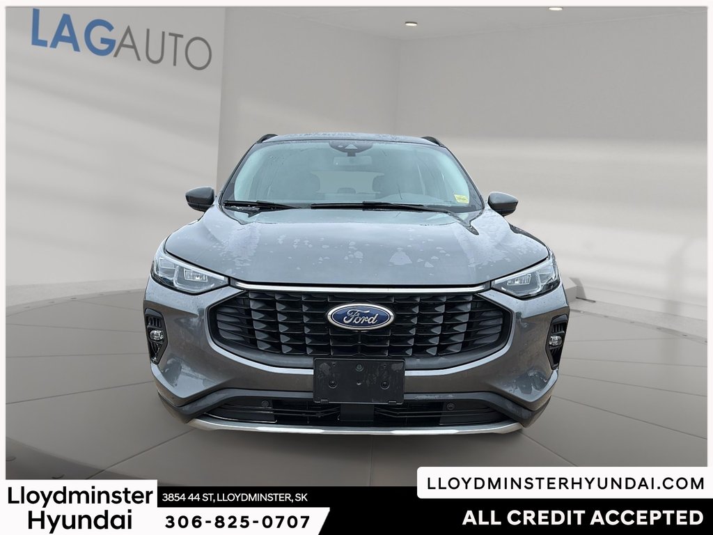 2025 Ford Escape Platinum in Lloydminster, Saskatchewan - 2 - w1024h768px