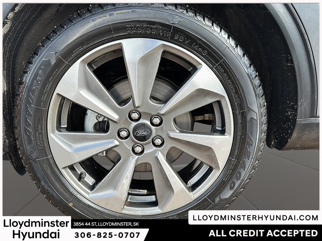 2025 Ford Escape Platinum in Lloydminster, Saskatchewan - 10 - w1024h768px