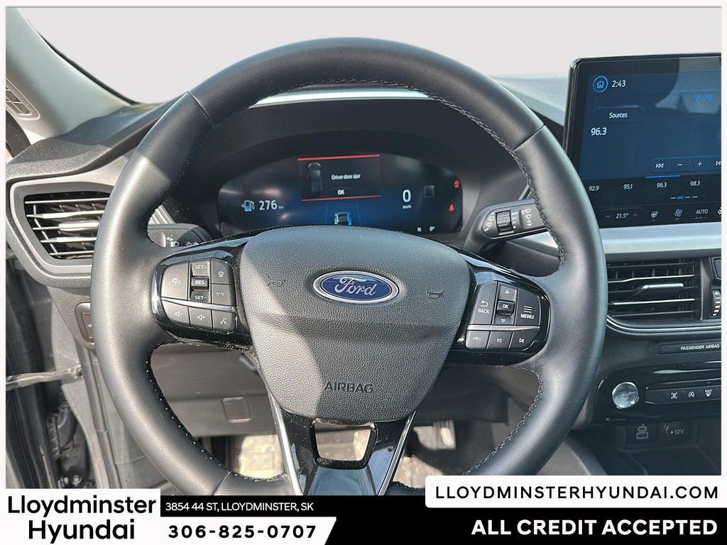 2025 Ford Escape Platinum in Lloydminster, Saskatchewan - 14 - w1024h768px
