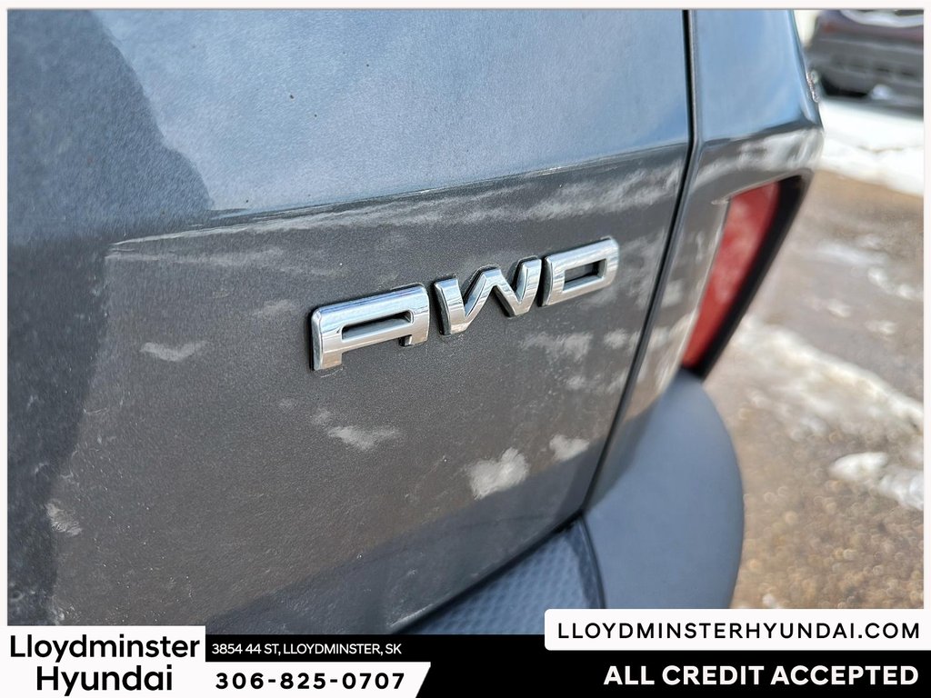 2025 Ford Escape Platinum in Lloydminster, Saskatchewan - 18 - w1024h768px