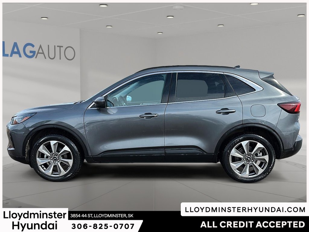 2025 Ford Escape Platinum in Lloydminster, Saskatchewan - 8 - w1024h768px