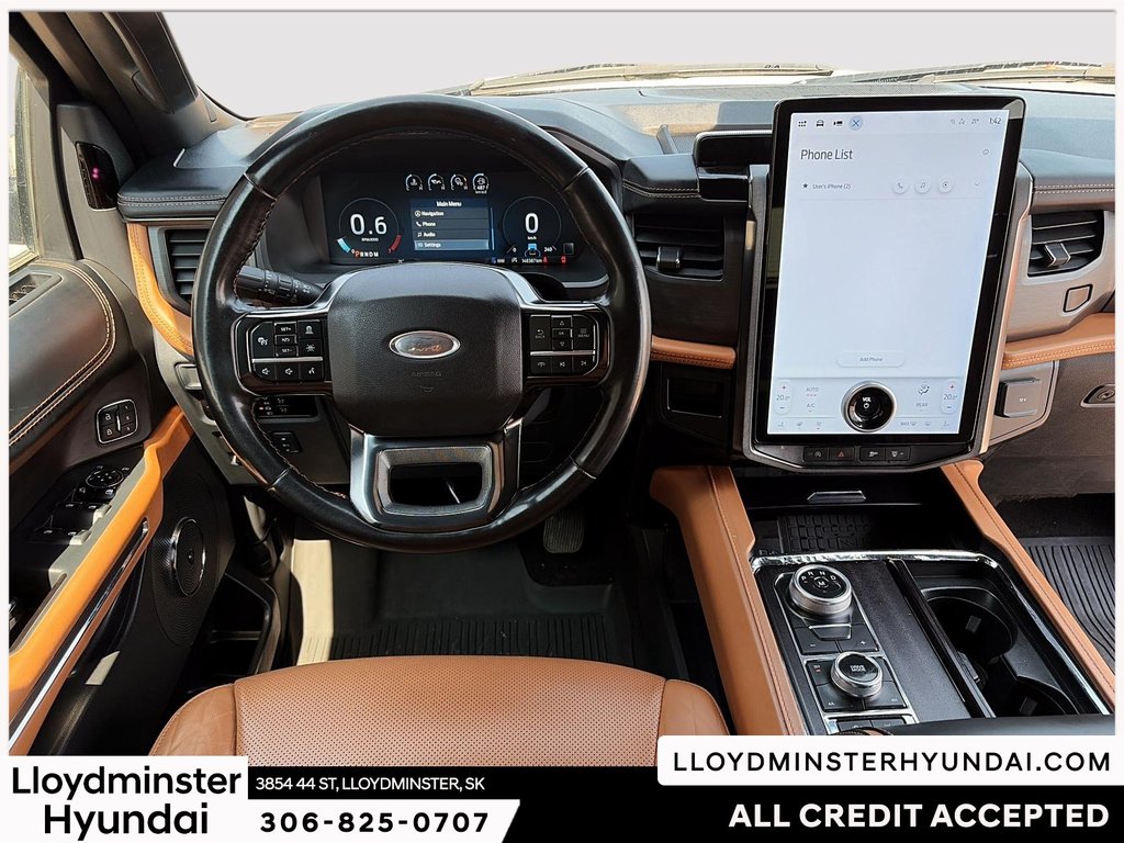 2023 Ford Expedition Max Platinum in Lloydminster, Saskatchewan - 17 - w1024h768px