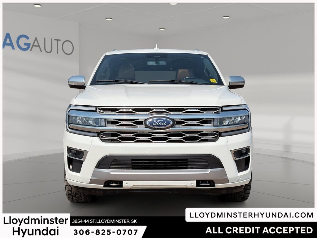 2023 Ford Expedition Max Platinum in Lloydminster, Saskatchewan - 2 - w1024h768px