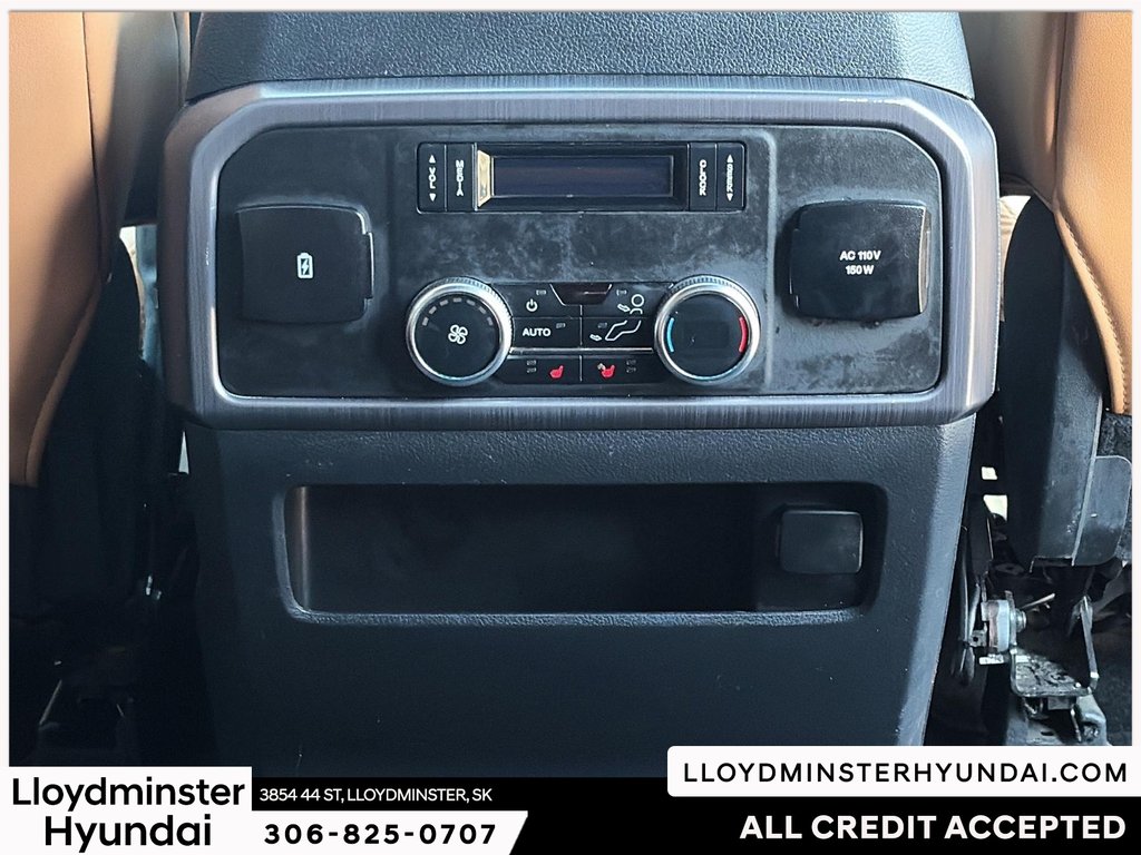 2023 Ford Expedition Max Platinum in Lloydminster, Saskatchewan - 31 - w1024h768px