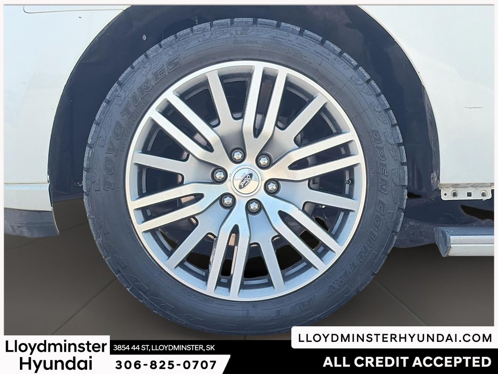 2023 Ford Expedition Max Platinum in Lloydminster, Saskatchewan - 12 - w1024h768px