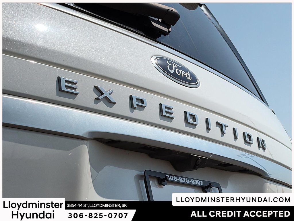 2023 Ford Expedition Max Platinum in Lloydminster, Saskatchewan - 24 - w1024h768px