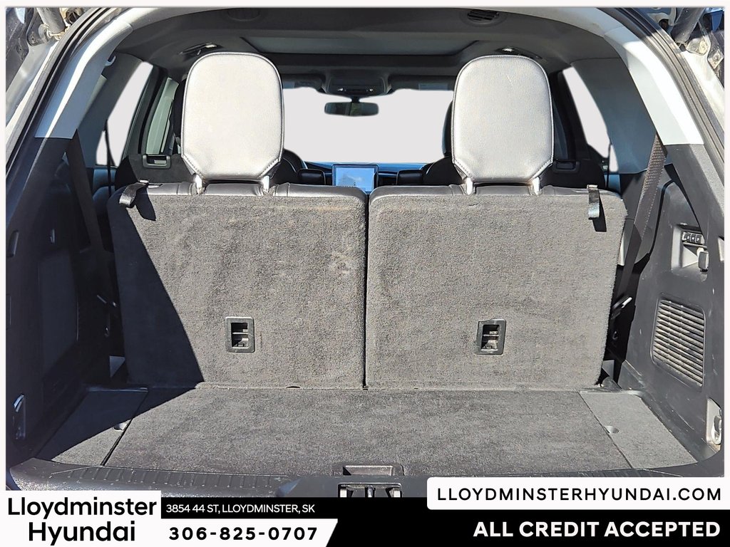 2023 Ford Explorer Limited in Lloydminster, Saskatchewan - 9 - w1024h768px