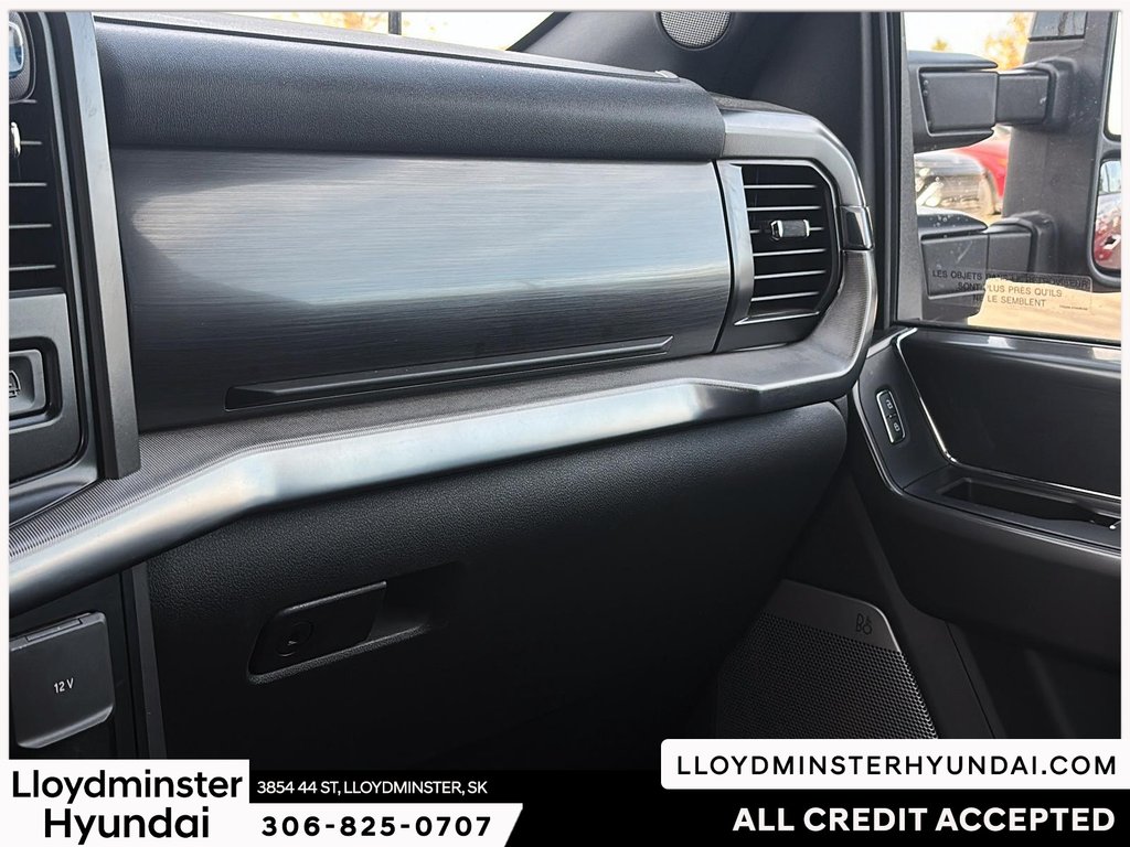 2025 Ford F-150 Lariat in Lloydminster, Saskatchewan - 23 - w1024h768px