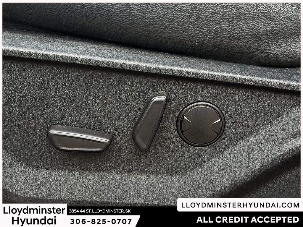 2025 Ford F-150 Lariat in Lloydminster, Saskatchewan - 12 - w1024h768px