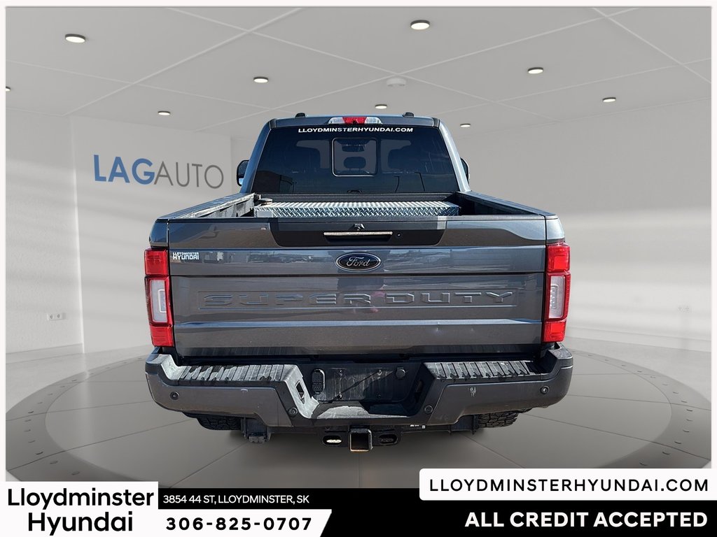 2022 Ford Super Duty F-350 SRW LARIAT in Lloydminster, Saskatchewan - 7 - w1024h768px