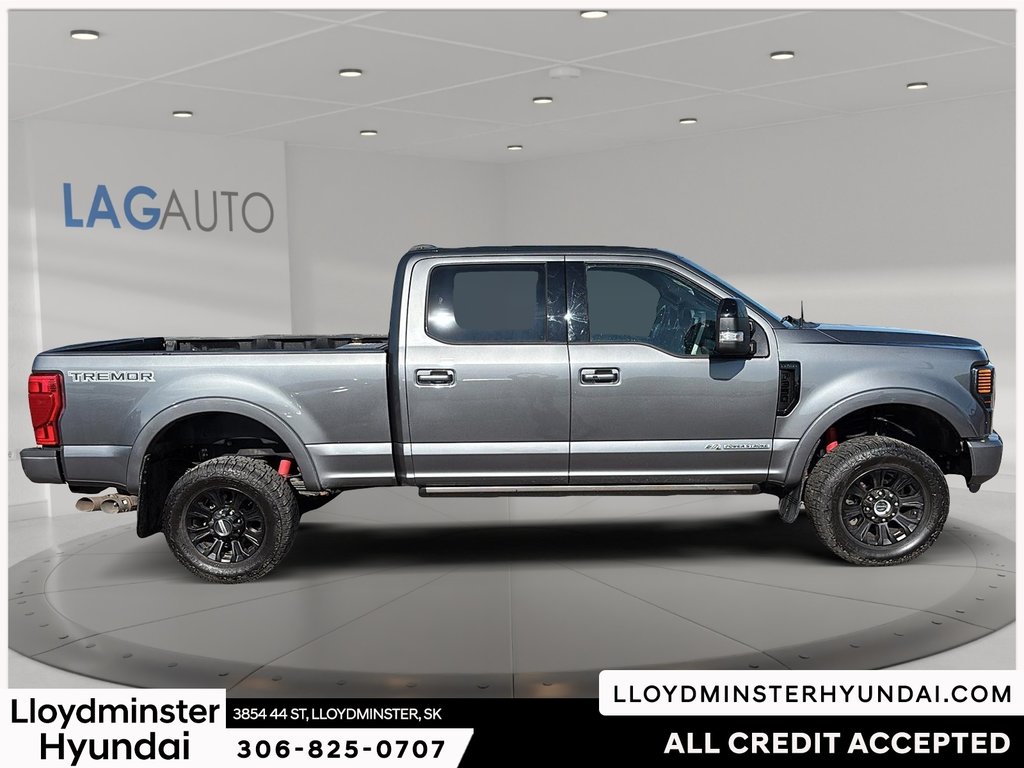 2022 Ford Super Duty F-350 SRW LARIAT in Lloydminster, Saskatchewan - 5 - w1024h768px