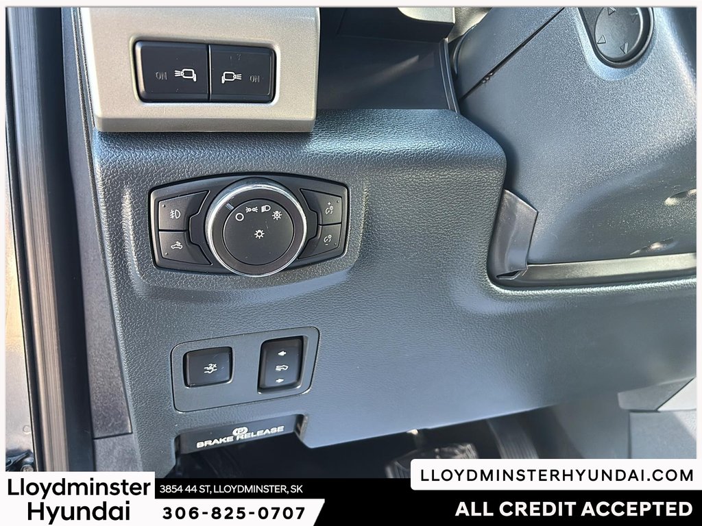 2022 Ford Super Duty F-350 SRW LARIAT in Lloydminster, Saskatchewan - 18 - w1024h768px