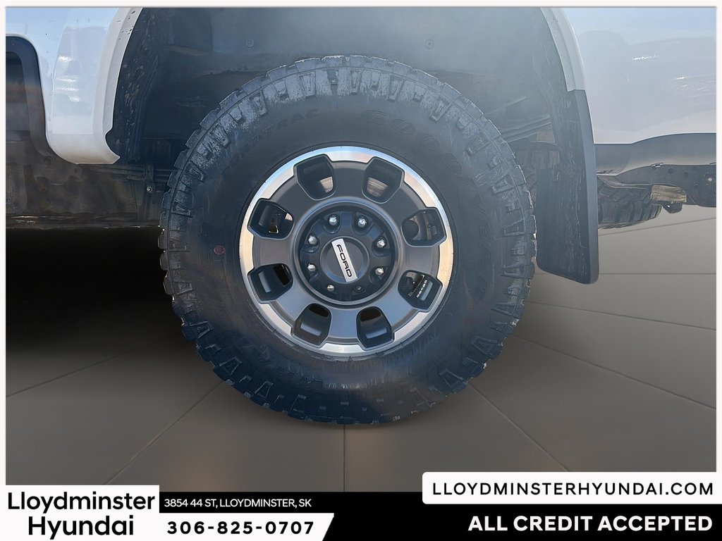 2024 Ford Super Duty F-350 SRW Platinum in Lloydminster, Saskatchewan - 10 - w1024h768px