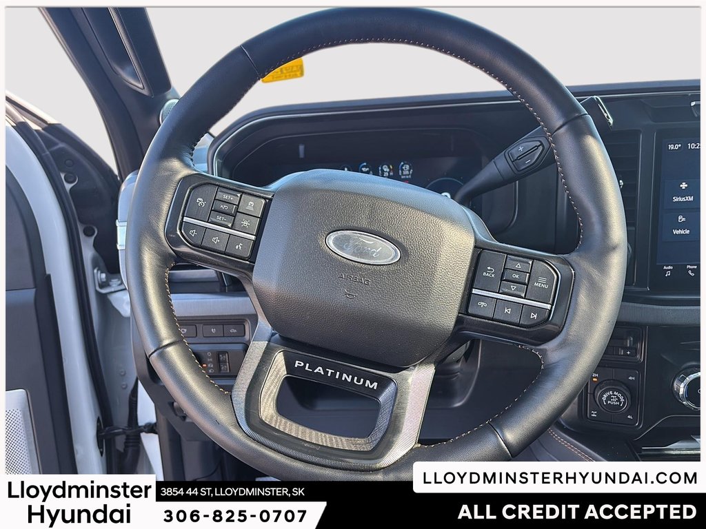 2024 Ford Super Duty F-350 SRW Platinum in Lloydminster, Saskatchewan - 14 - w1024h768px