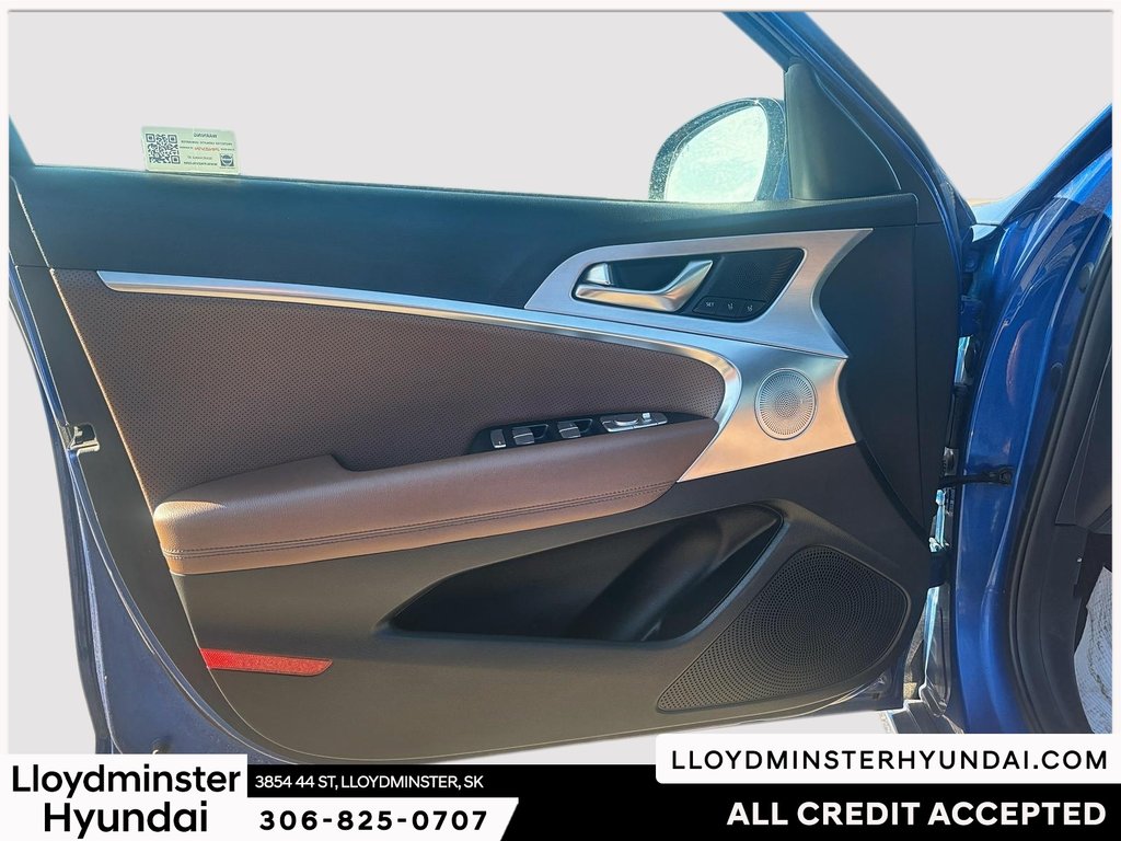 2019 GENESIS G70 2.0T Elite in Lloydminster, Saskatchewan - 13 - w1024h768px