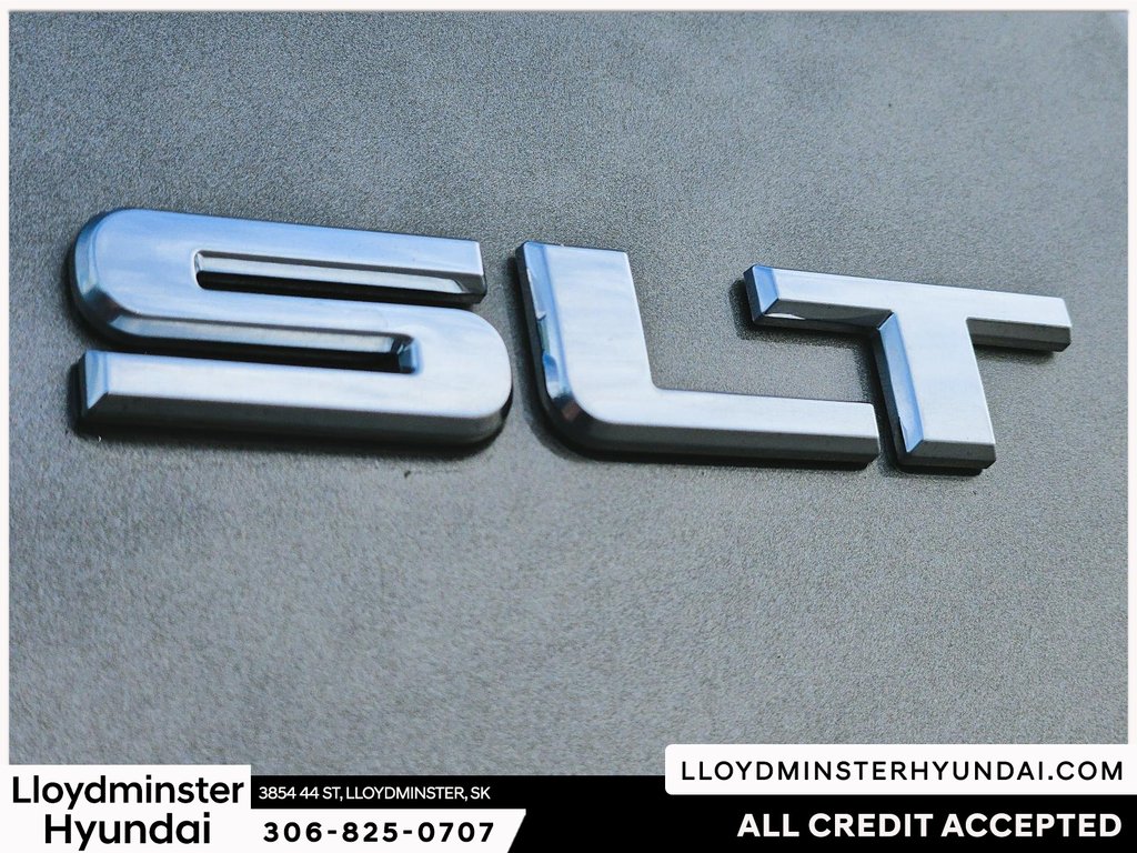 2019 GMC Acadia SLT in Lloydminster, Saskatchewan - 21 - w1024h768px