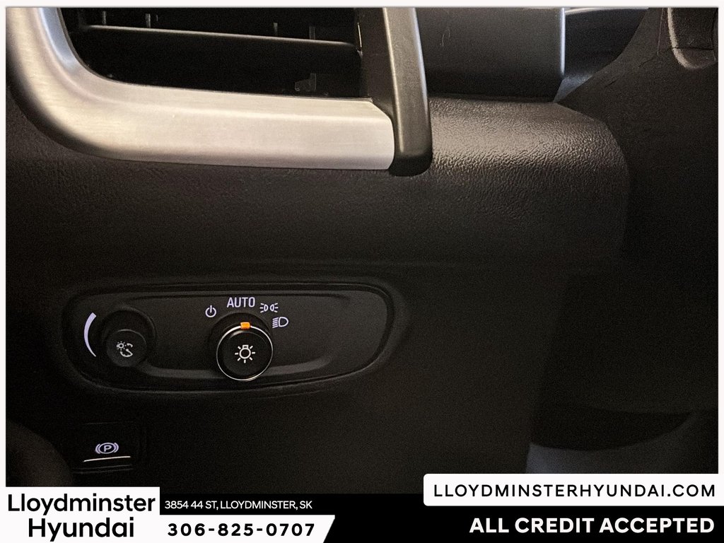 2020 GMC Terrain SLE in Lloydminster, Saskatchewan - 21 - w1024h768px