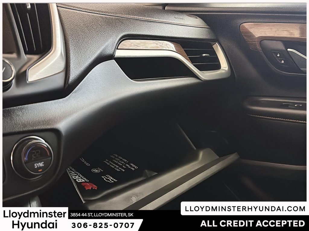 2020 GMC Terrain SLE in Lloydminster, Saskatchewan - 22 - w1024h768px