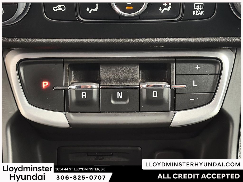2024 GMC Terrain SLT in Lloydminster, Saskatchewan - 19 - w1024h768px