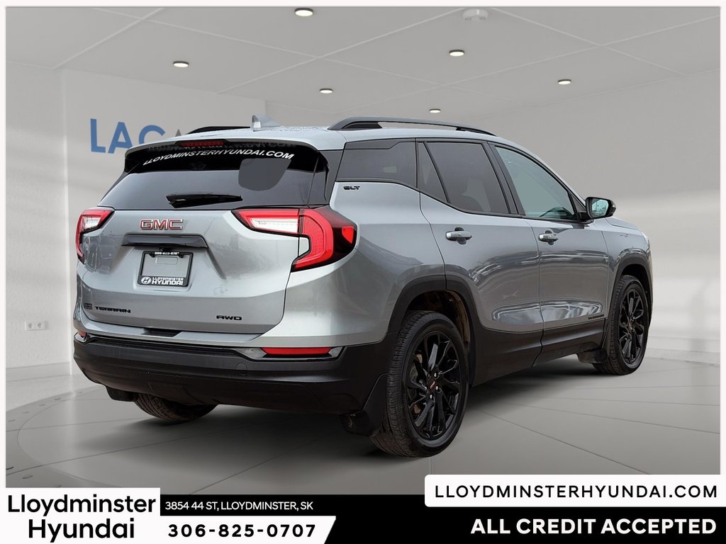 2024 GMC Terrain SLT in Lloydminster, Saskatchewan - 5 - w1024h768px