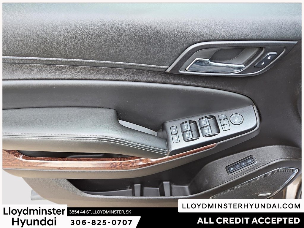 2016 GMC Yukon XL SLT in Lloydminster, Saskatchewan - 16 - w1024h768px