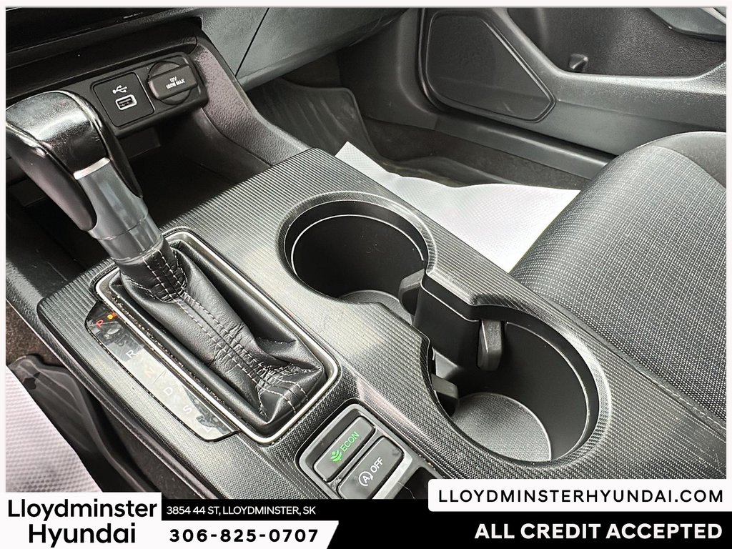2022 Honda Civic EX in Lloydminster, Saskatchewan - 17 - w1024h768px