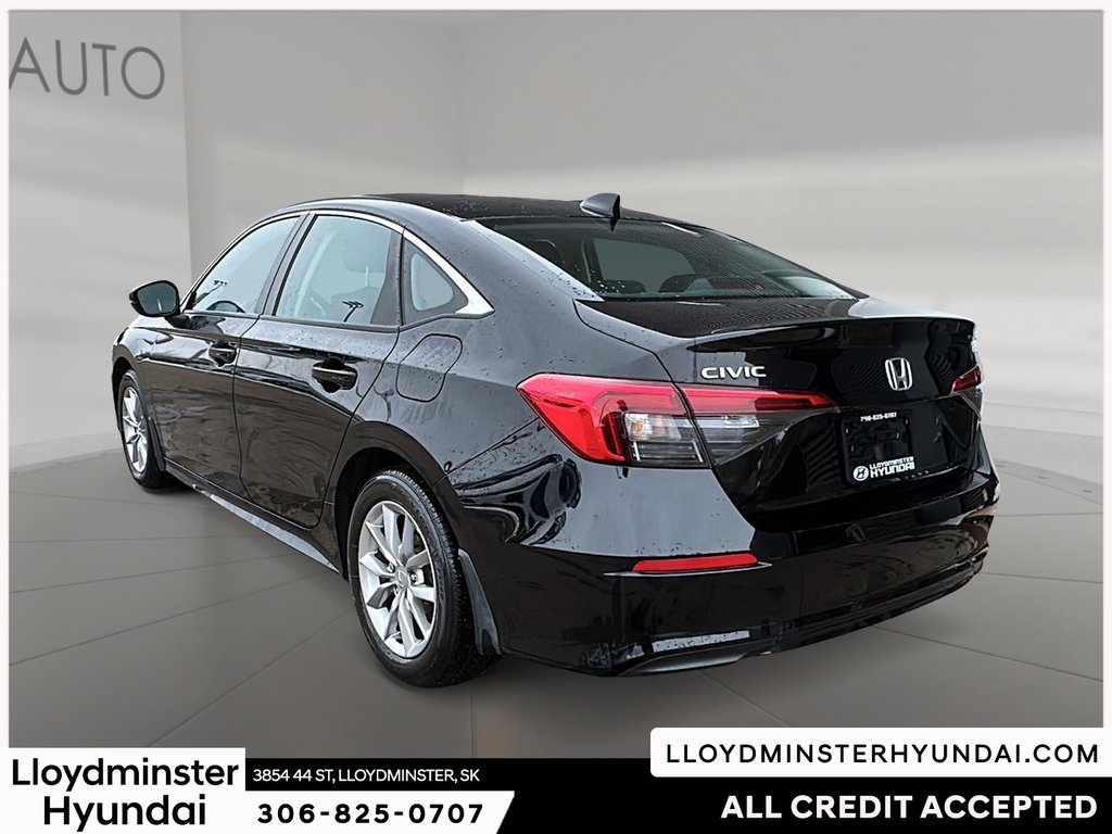 2022 Honda Civic EX in Lloydminster, Saskatchewan - 7 - w1024h768px