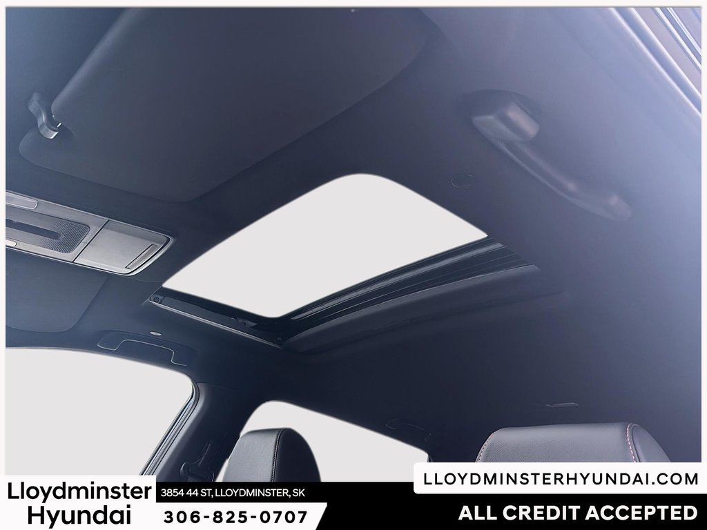 2025 Honda CR-V HYBRID Touring in Lloydminster, Saskatchewan - 22 - w1024h768px