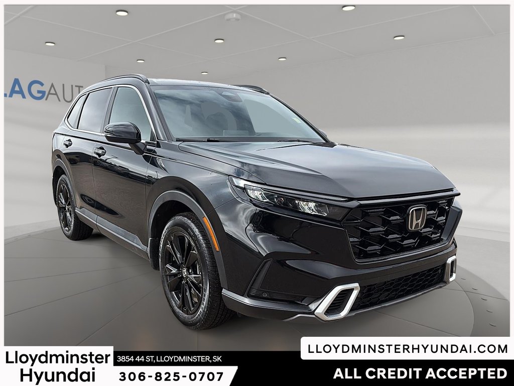 2025 Honda CR-V HYBRID Touring in Lloydminster, Saskatchewan - 4 - w1024h768px