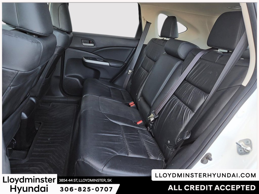 2013 Honda CR-V Touring in Lloydminster, Saskatchewan - 13 - w1024h768px