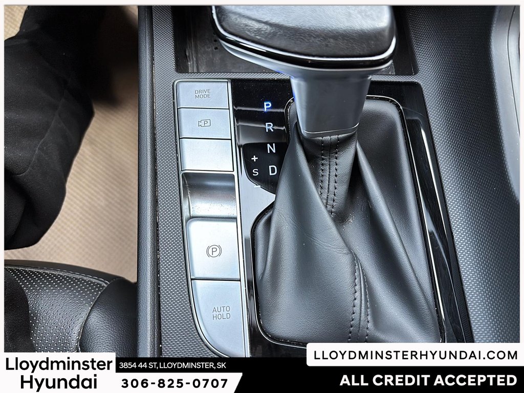 2022 Hyundai Elantra Hybrid Ultimate in Lloydminster, Saskatchewan - 16 - w1024h768px