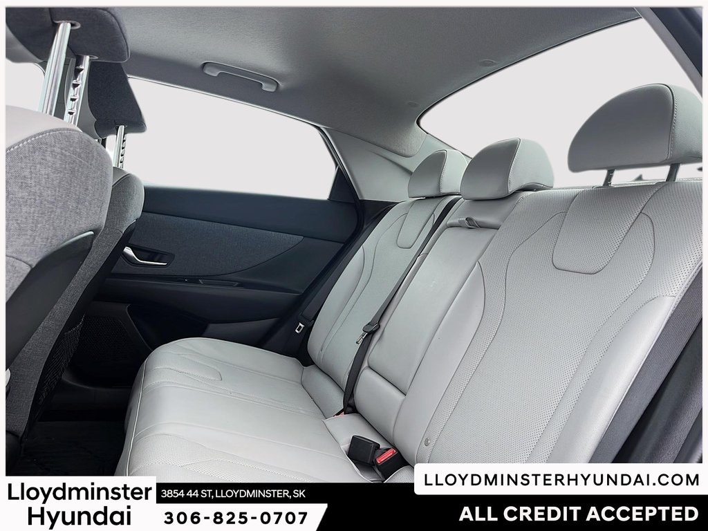 2023 Hyundai Elantra Hybrid Luxury in Lloydminster, Saskatchewan - 12 - w1024h768px