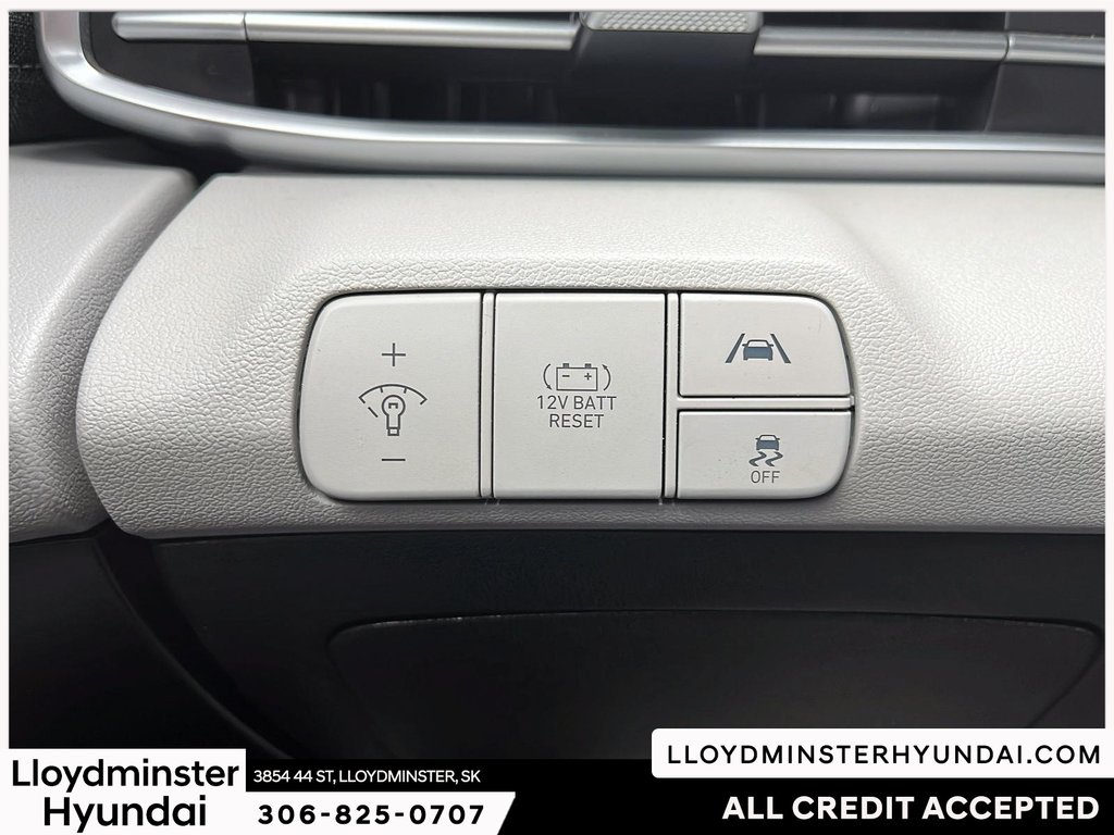 2023 Hyundai Elantra Hybrid Luxury in Lloydminster, Saskatchewan - 19 - w1024h768px