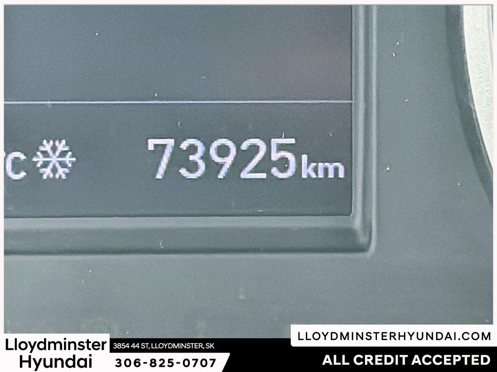 2019 Hyundai Elantra Luxury in Lloydminster, Saskatchewan - 15 - w1024h768px