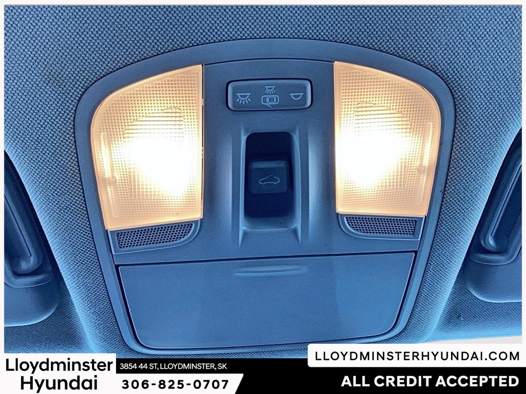 2020 Hyundai Elantra Preferred w/Sun & Safety Package in Lloydminster, Saskatchewan - 21 - w1024h768px