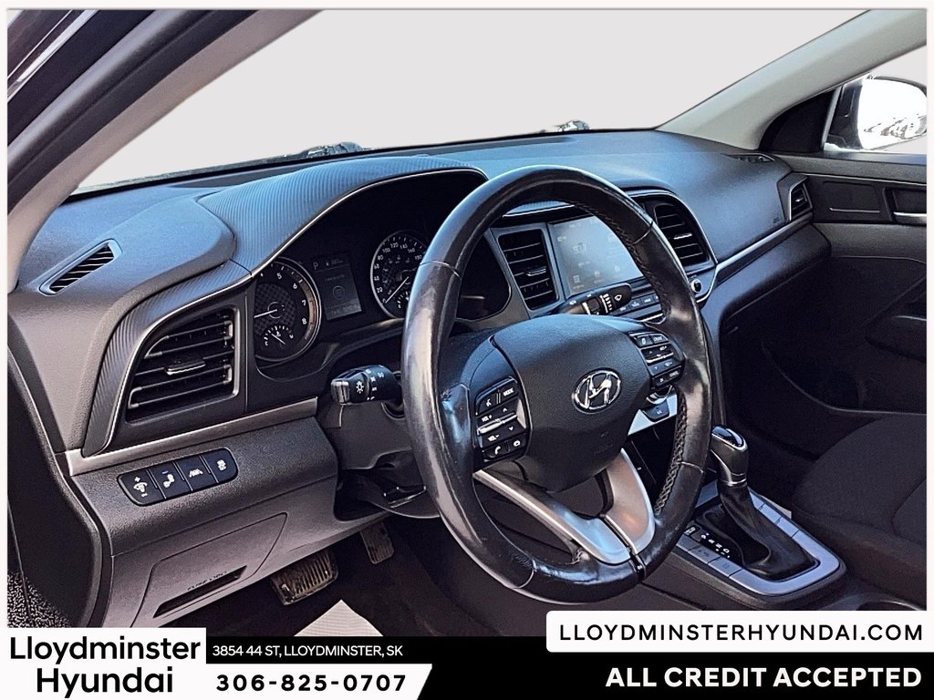 2020 Hyundai Elantra Preferred w/Sun & Safety Package in Lloydminster, Saskatchewan - 17 - w1024h768px