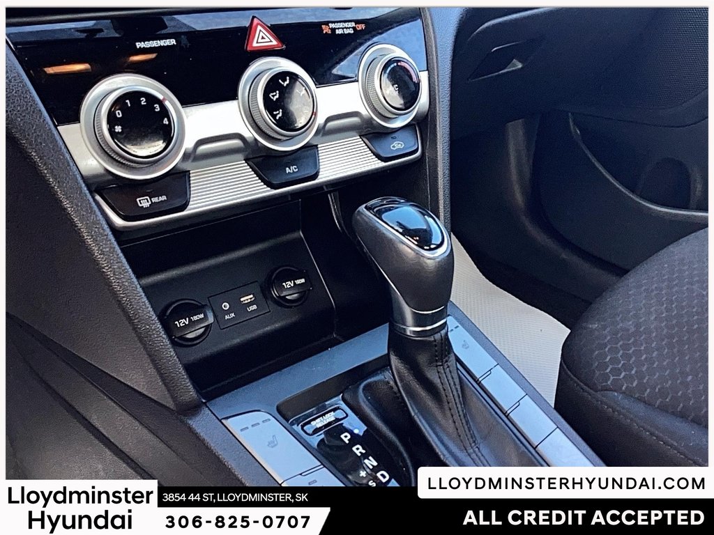 2020 Hyundai Elantra Preferred w/Sun & Safety Package in Lloydminster, Saskatchewan - 20 - w1024h768px